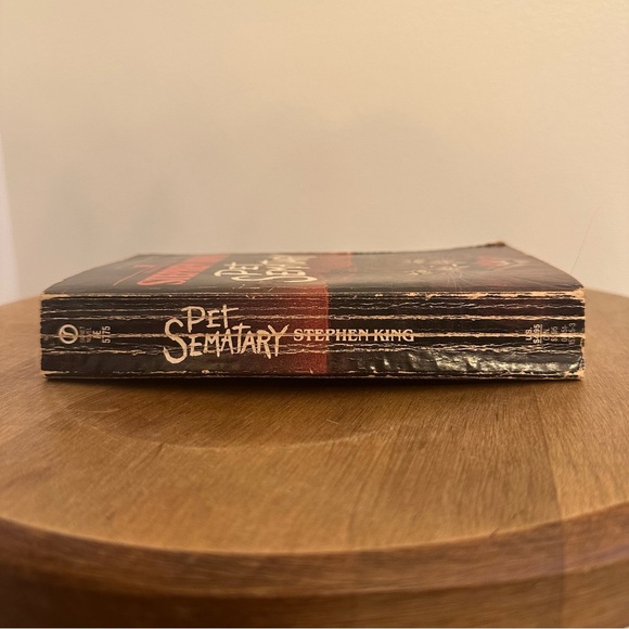 Pet Sematary by Stephen King Signet Paperback 1984 Supernatural Natural Horror - Picture 2 of 16